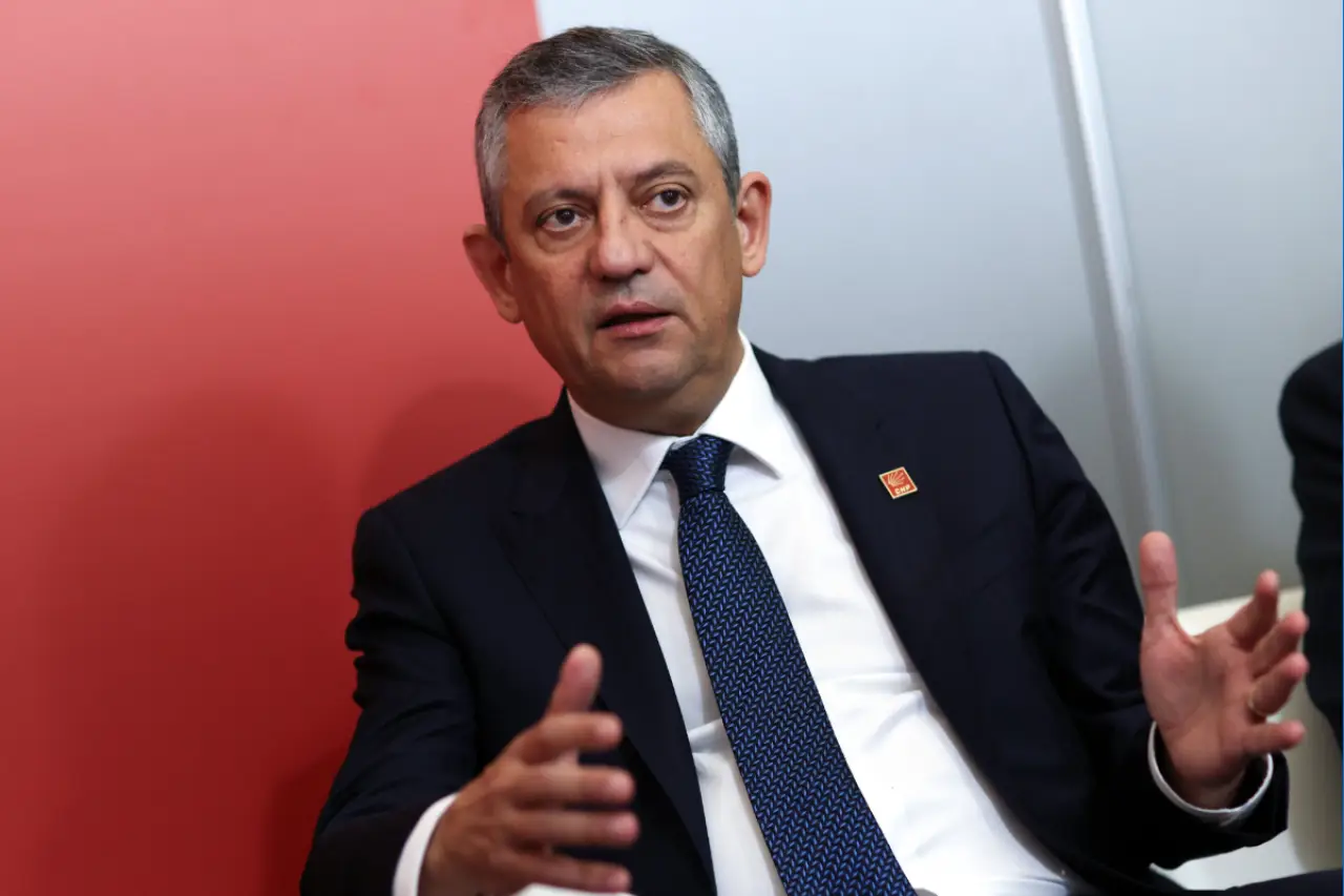 Özgür Özel’den Kılıçdaroğlu ve 