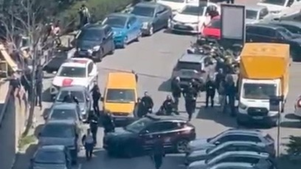 ​BEŞİKTAŞ’TAKİ HAİN SALDIRIDA SORUŞTURMA DERİNLEŞİYOR: DEVLETİN ZİRVESİNDEN 'KARARLILIK' MESAJLARI