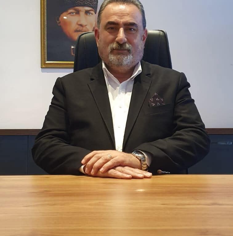Seçimden Sonra Sürpriz Rozet: Hasan Göçmen CHP’ye Geçti, İYİ Parti’den Sert Tepki Geldi