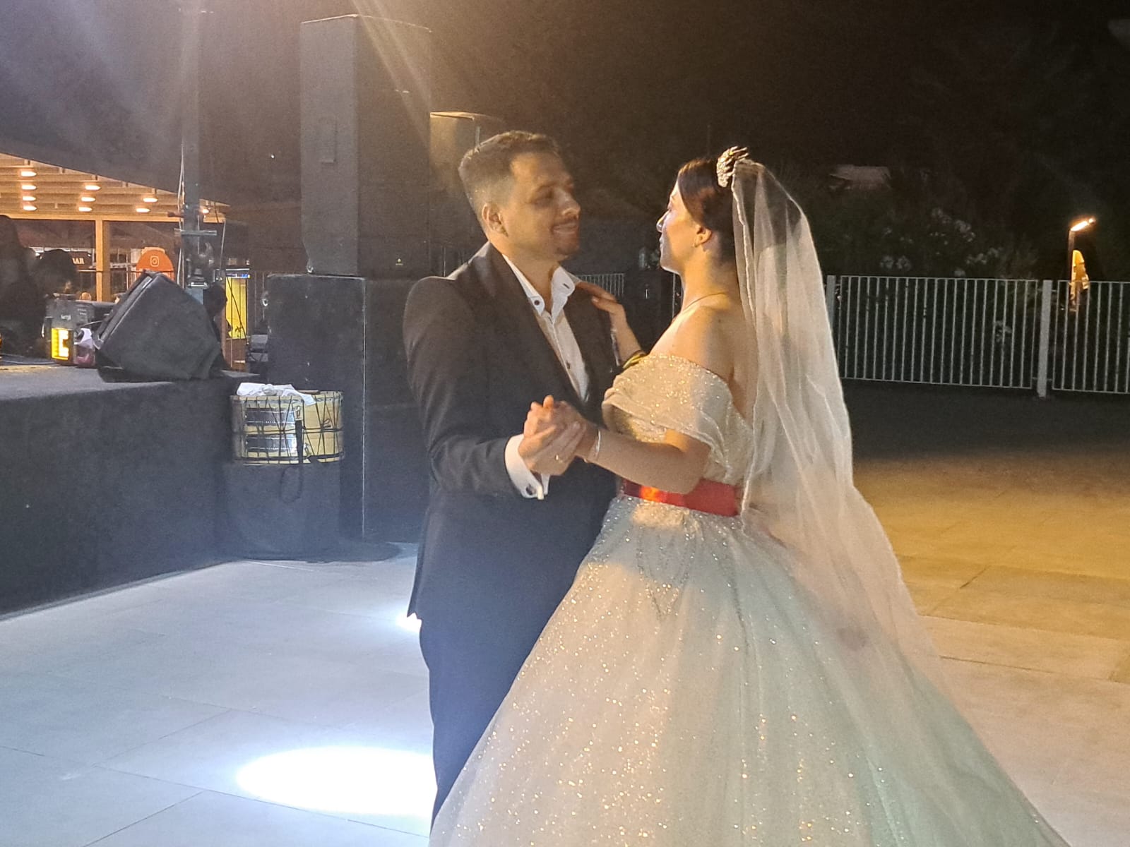 Oktay Aydemir ve Ailesinin Muhteşem Düğünü Kuşadası'nda Gerçekleşti