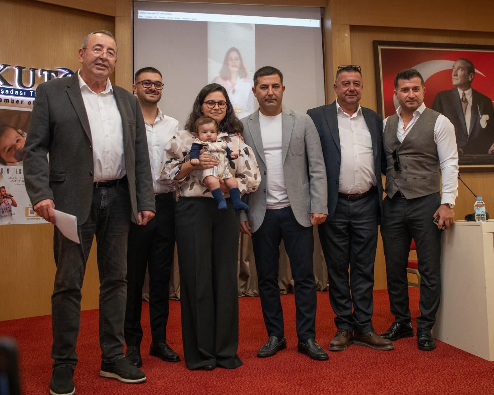 Kuşadası Tek Yürek Oldu: Minik Teoman İçin Umut Seferberliği!