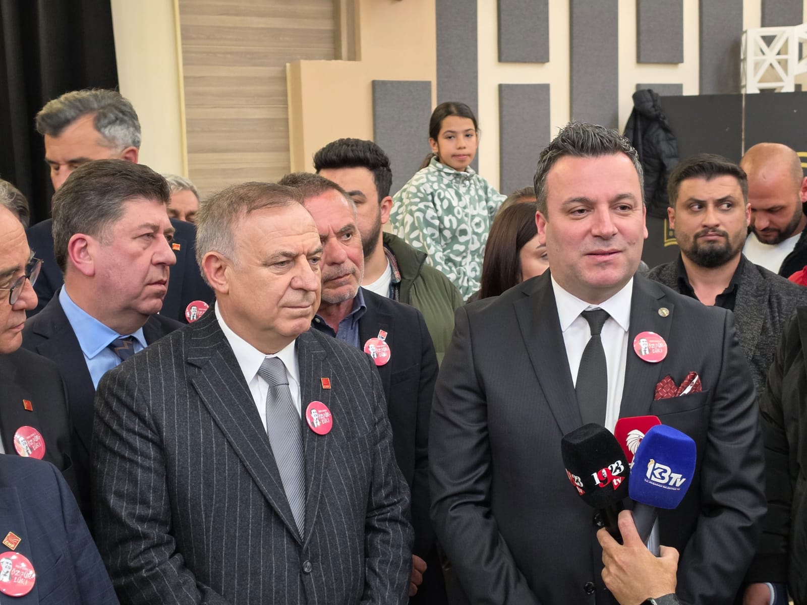 ​KUŞADASI BELEDİYESİ’NDE VEKALET SEÇİMİ: CHP GENEL MERKEZİ’NİN İŞARETİYLE TAHSİN DEMİRTAŞ DÖNEMİ
