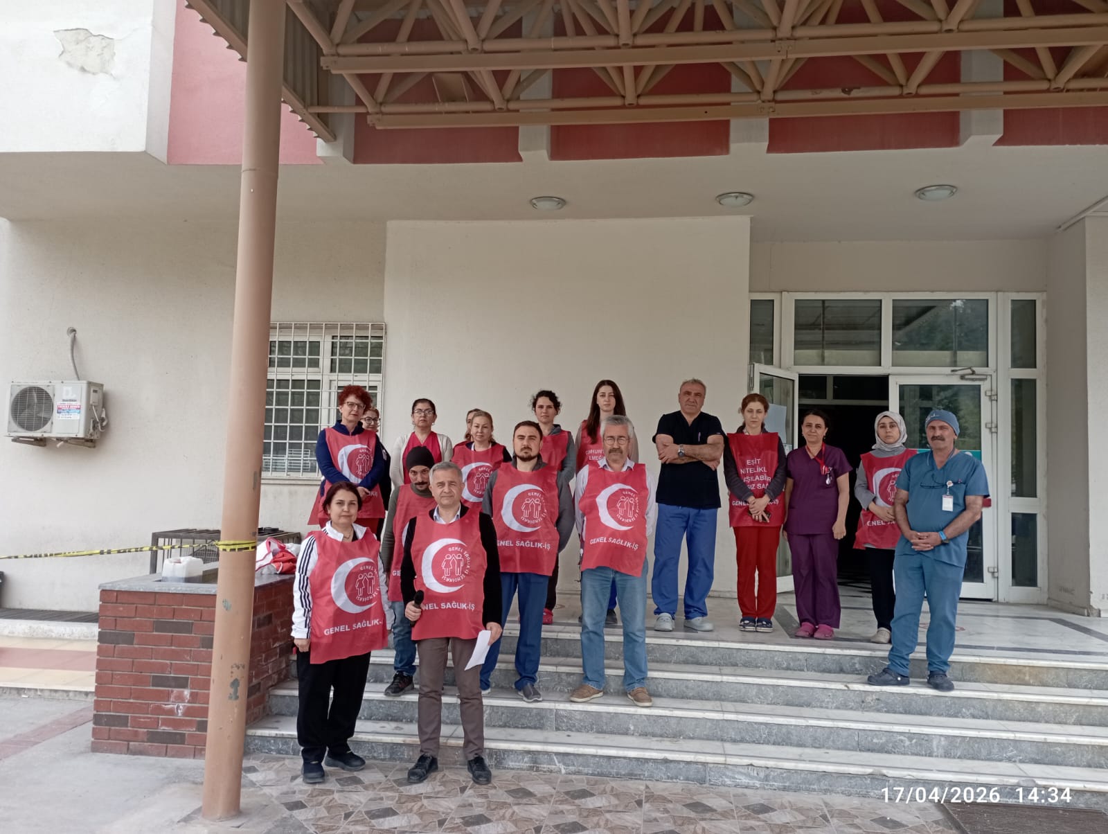 ​SÖKE DEVLET HASTANESİ’NDE SAĞLIKTA ŞİDDETE KARŞI İŞ BIRAKMA