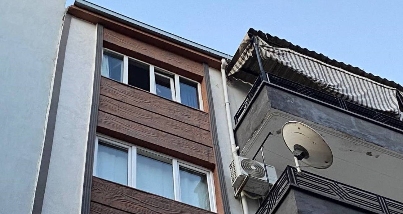 Cam silerken 5. kattan düşerek ağır yaralandı