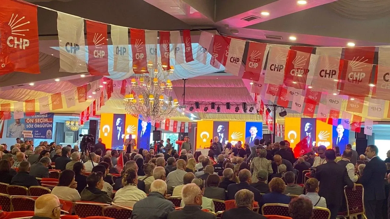 CHP Aydın İl Kongresi'nde Kaos: Parti İçindeki Çatlaklar Ortaya Çıktı