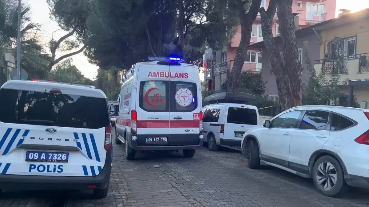 Evli çift evlerinde ölü bulundu