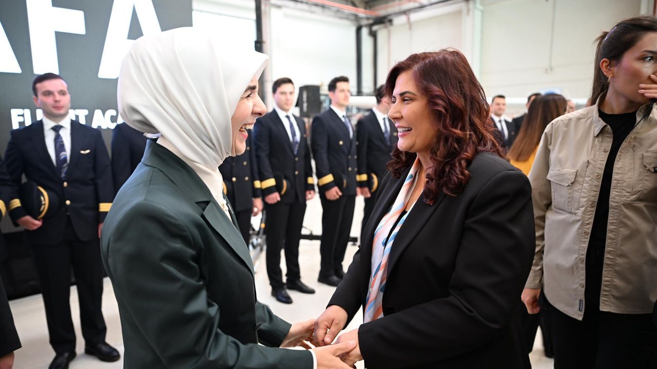 Gökyüzünde Kadının İzleri: Bakan Göktaş ile Başkan Çerçioğlu Aydın Semalarında
