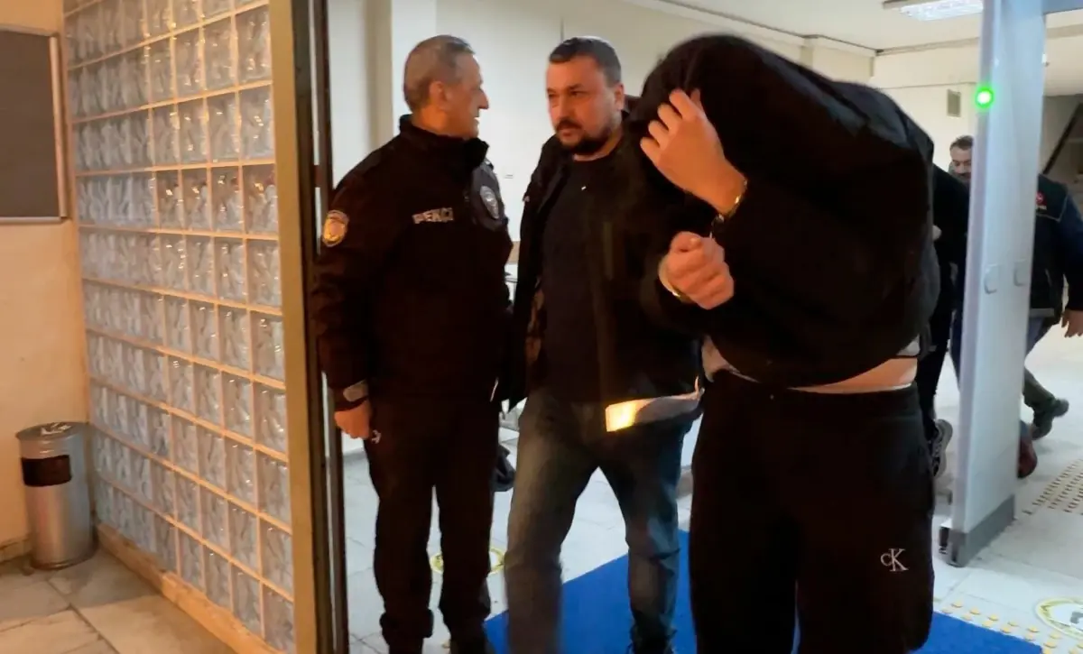 Uyuşturucu Ticareti: 3 Şüpheli Tutuklandı