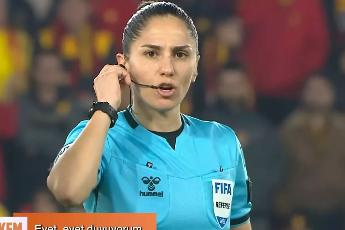 VAR kayıtları açıklandı! Kadın hakem Asen Albayrak'ın çektiği rest bomba